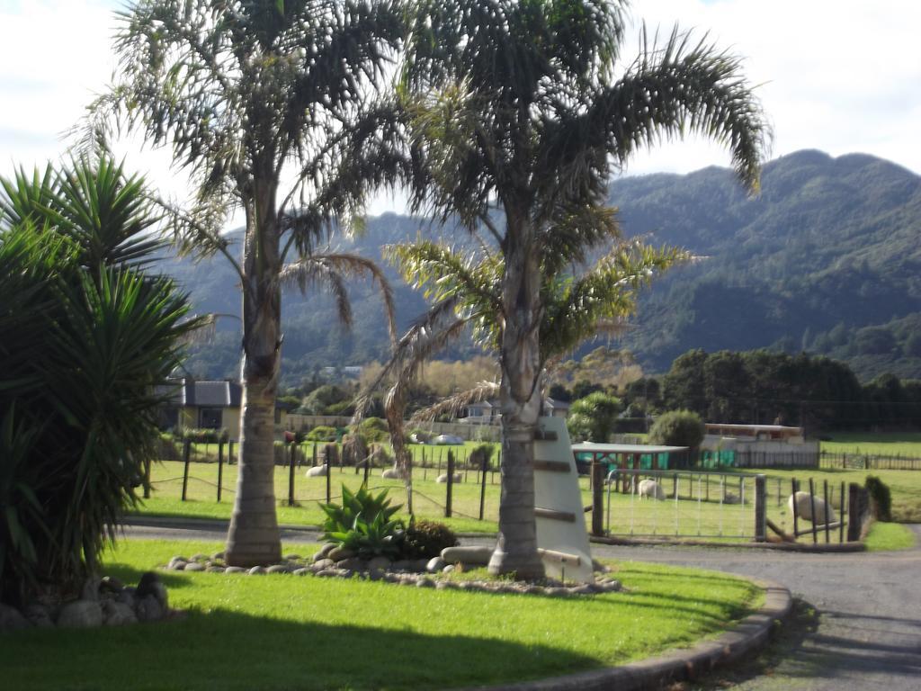 The Little Farm Coromandel Hotel Exterior photo