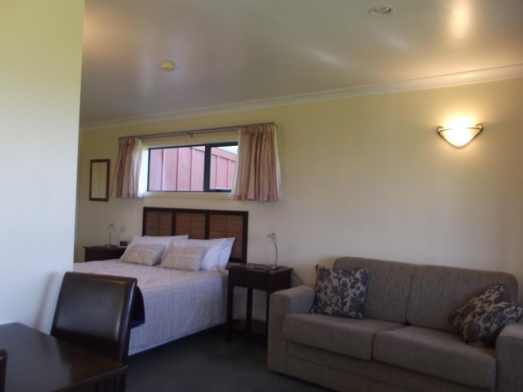 The Little Farm Coromandel Hotel Exterior photo